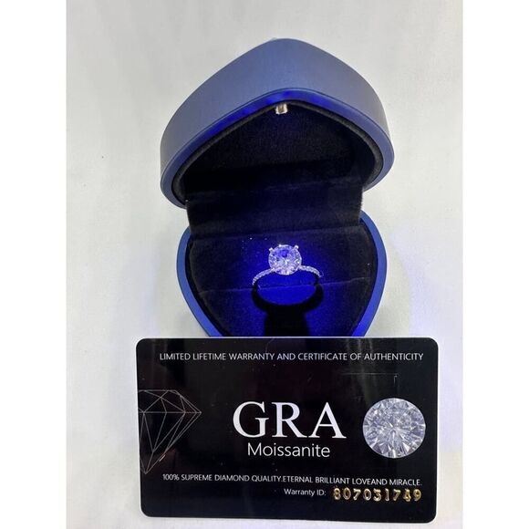 Round Cut Moissanite Diamond Engagement Ring 2 Ct Brilliant 18K Finish Size 6 - Picture 4 of 12